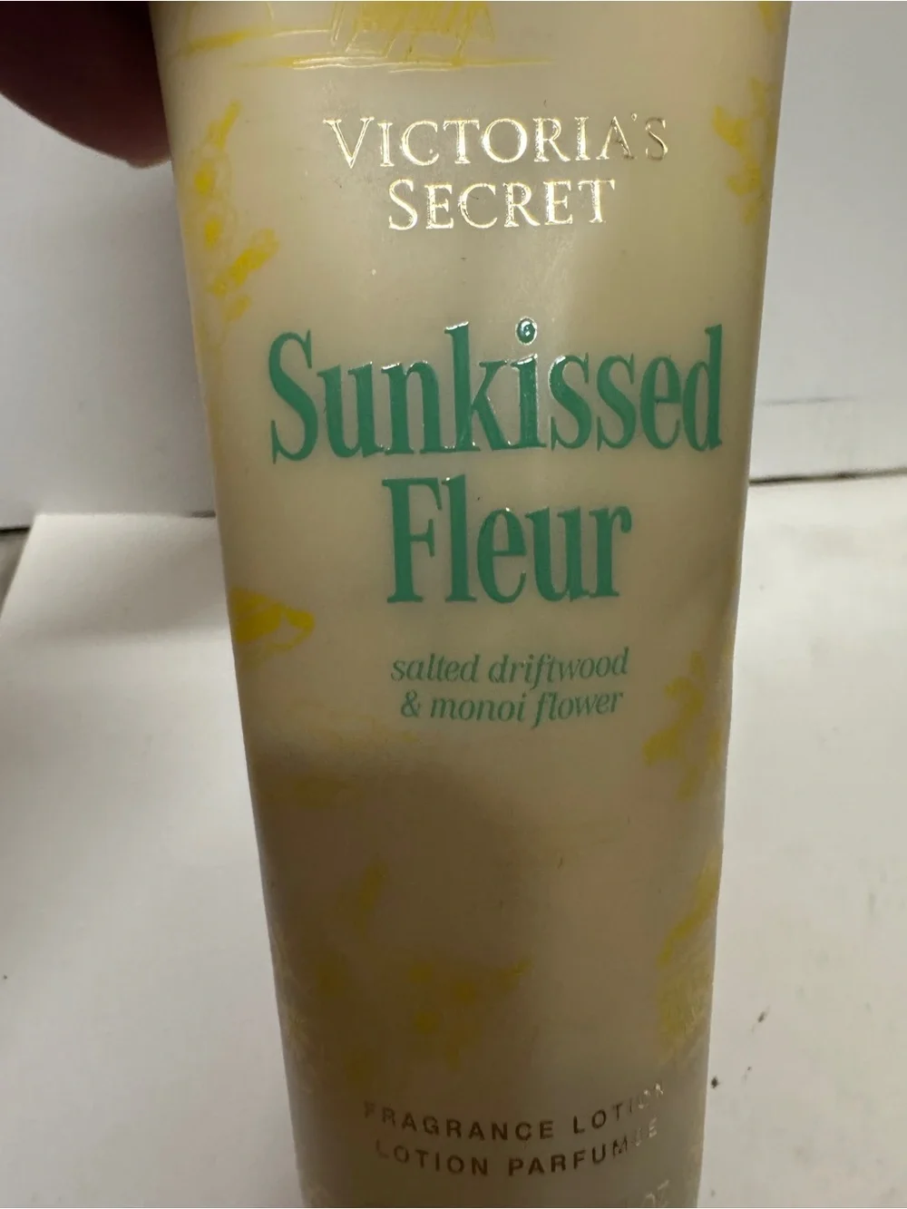 Victorias Secret Sun-kissed Fleur Body Lotion 8 OZ